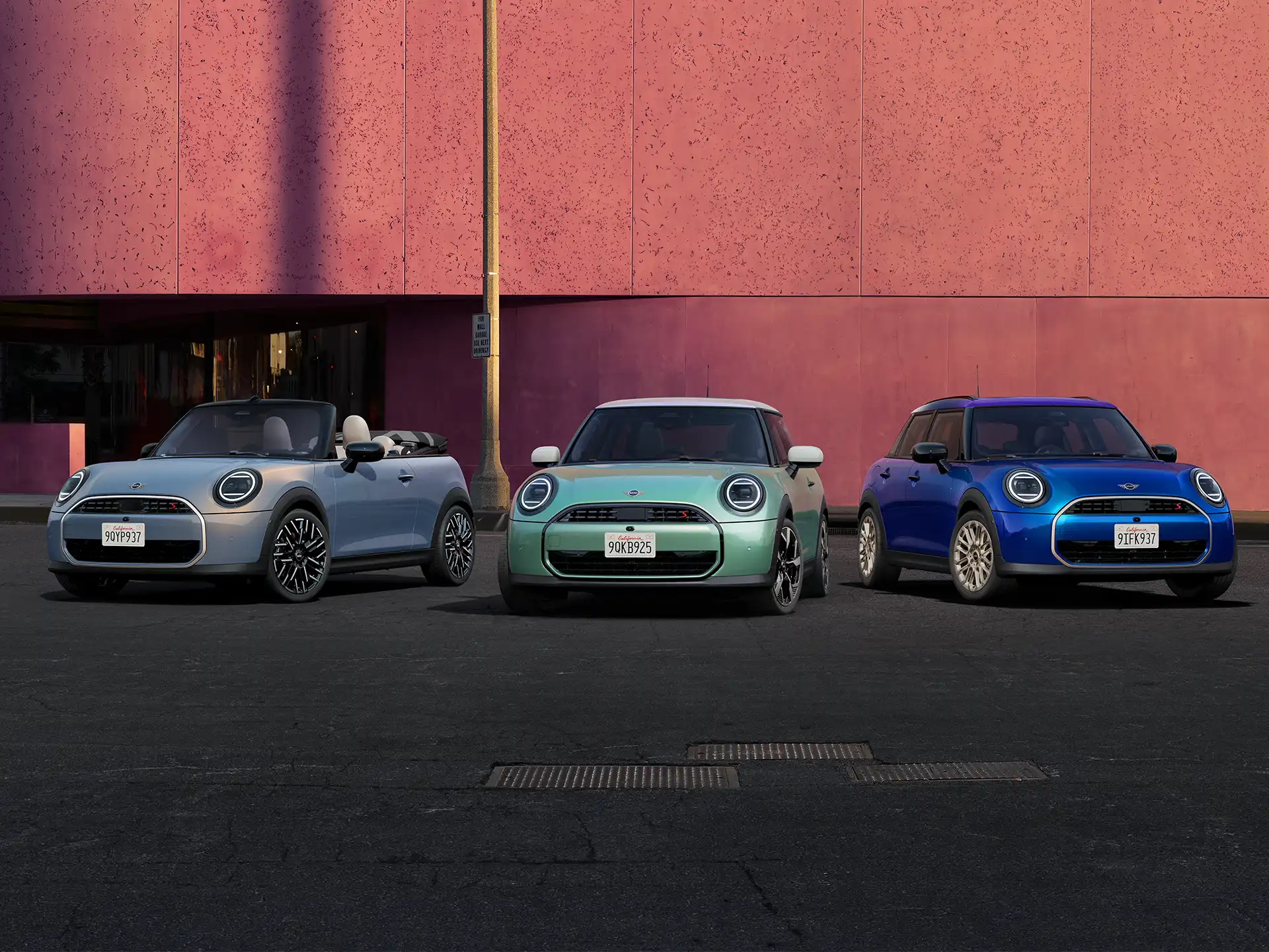 MINI Cooper cu 3 uşi - teaser B2B