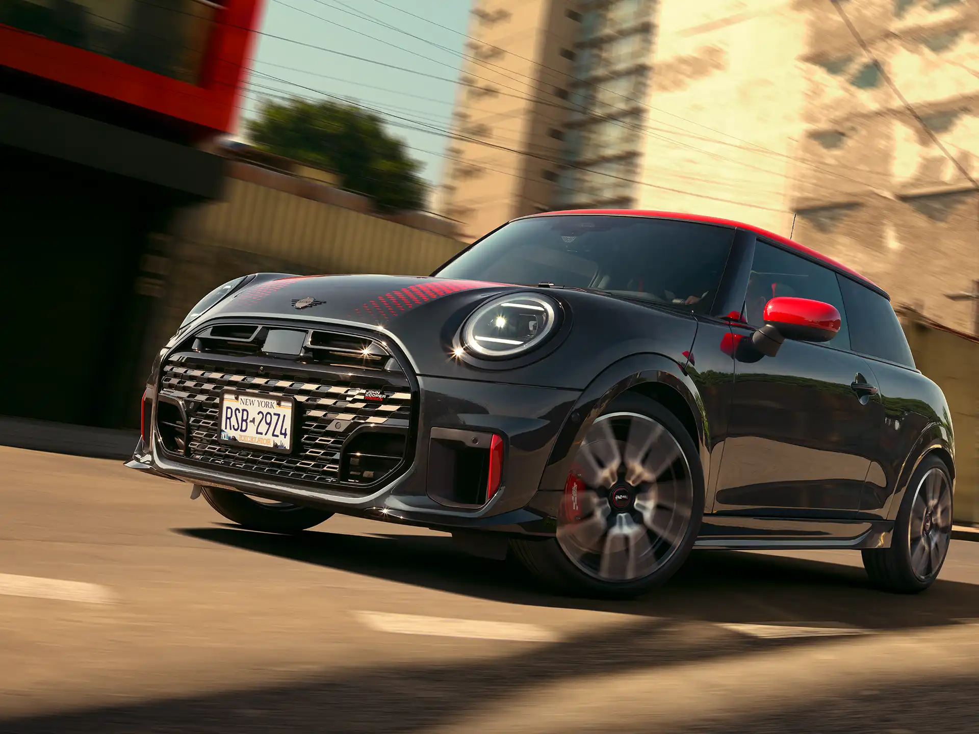 MINI JCW - MINI Cooper cu trei uşi - Teaser