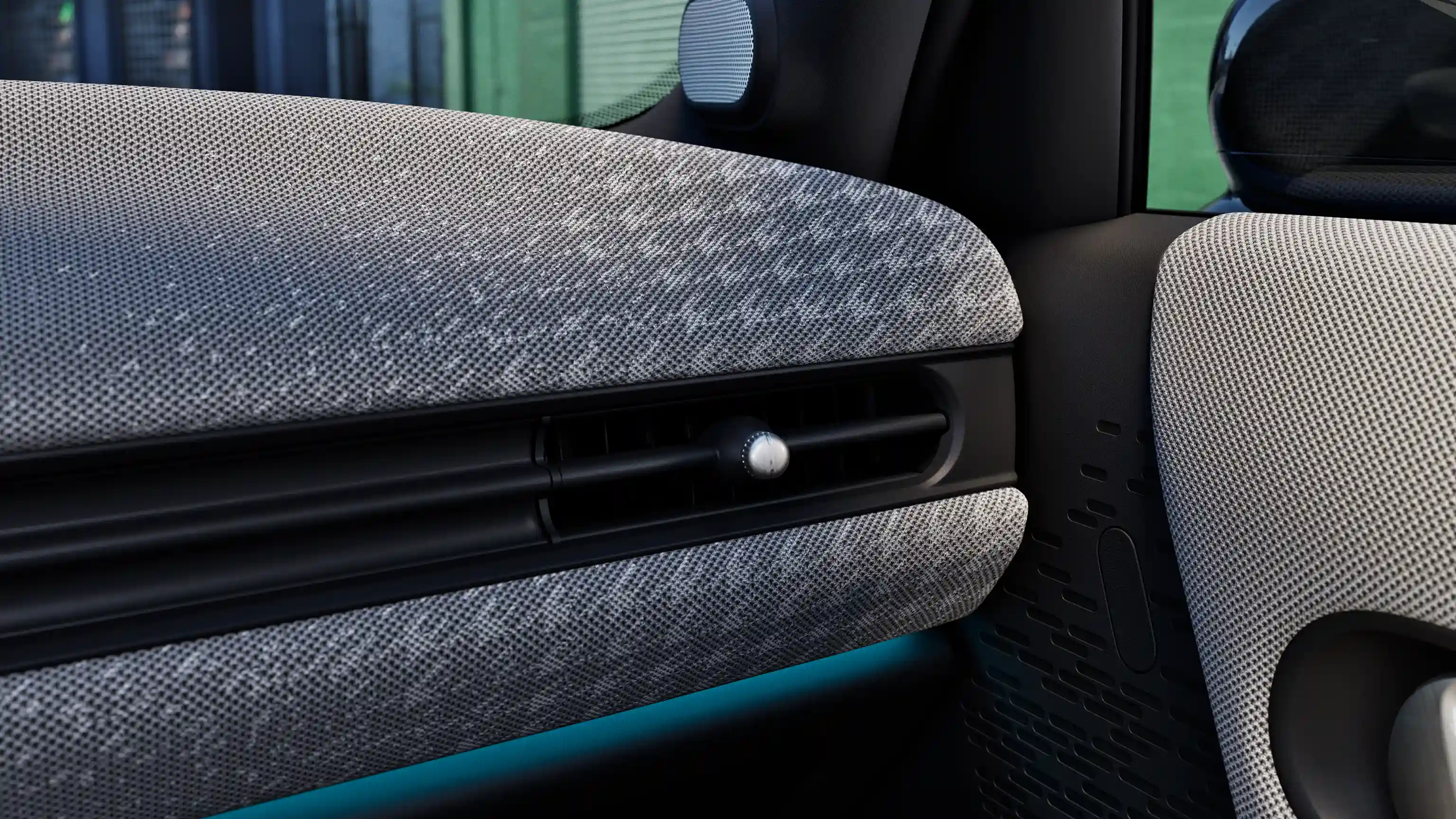 MINI Cooper cu 5 uşi