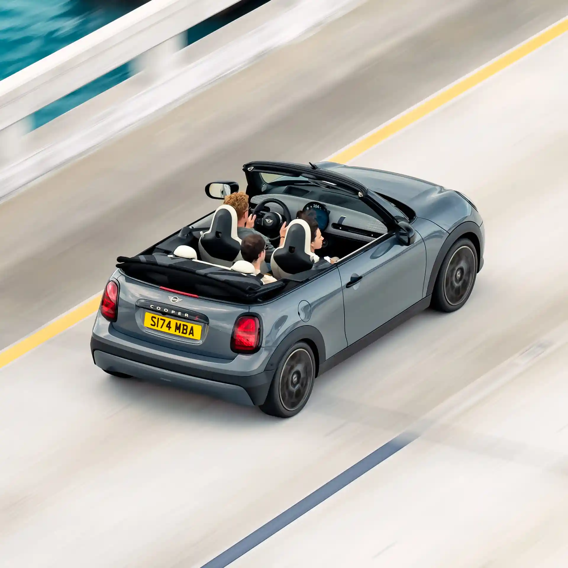 MINI Cooper Cabrio