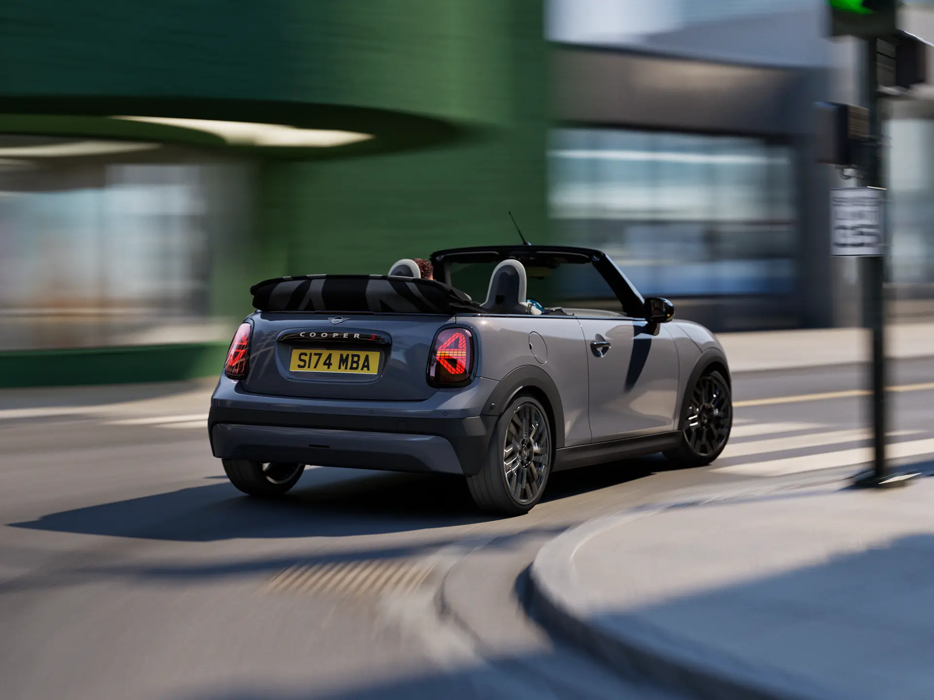 MINI Cooper Cabrio - experienţă de condus - monitorizarea zonei înconjurătoare