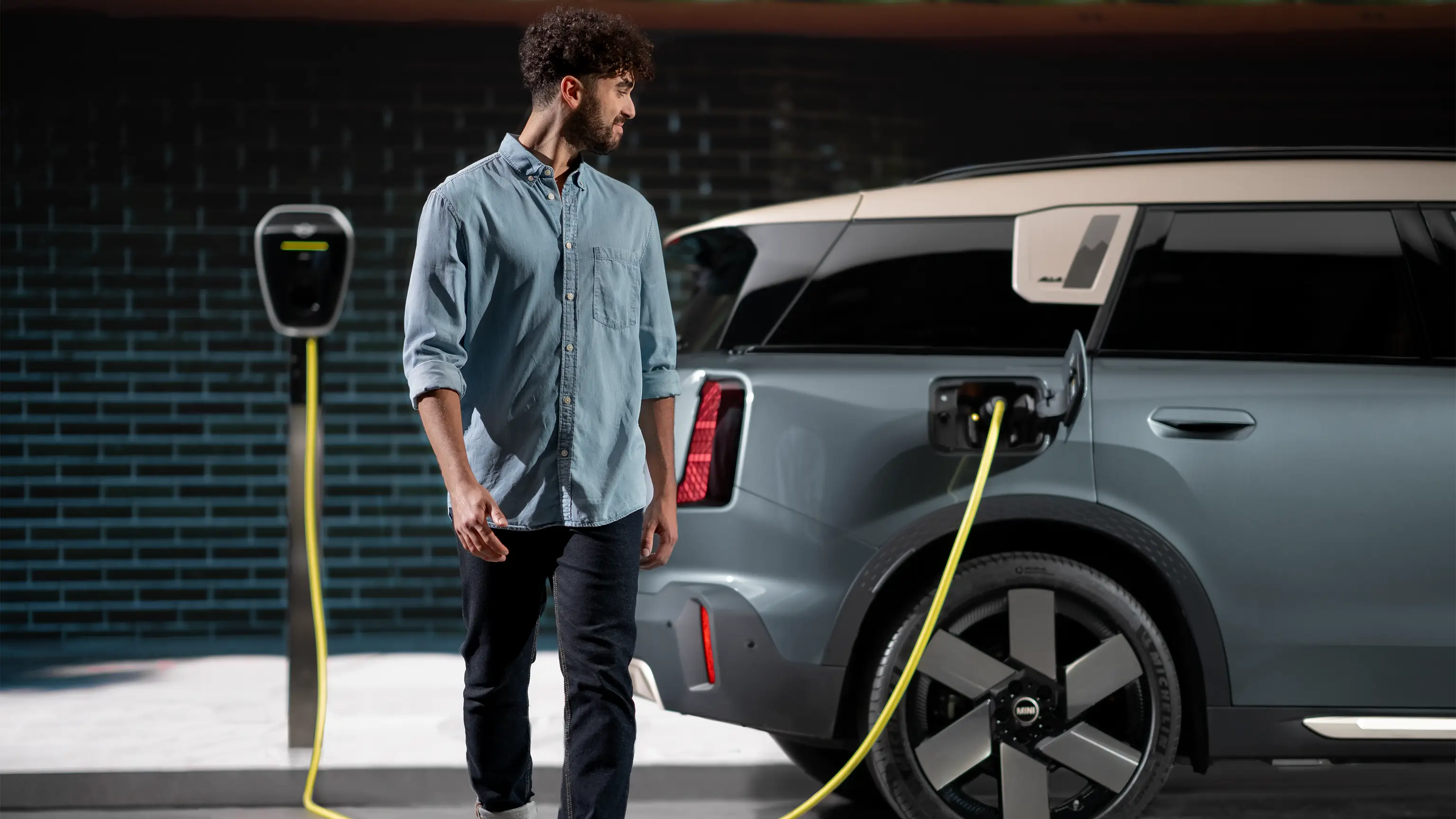 MINI Countryman integral electric - maşină electrică