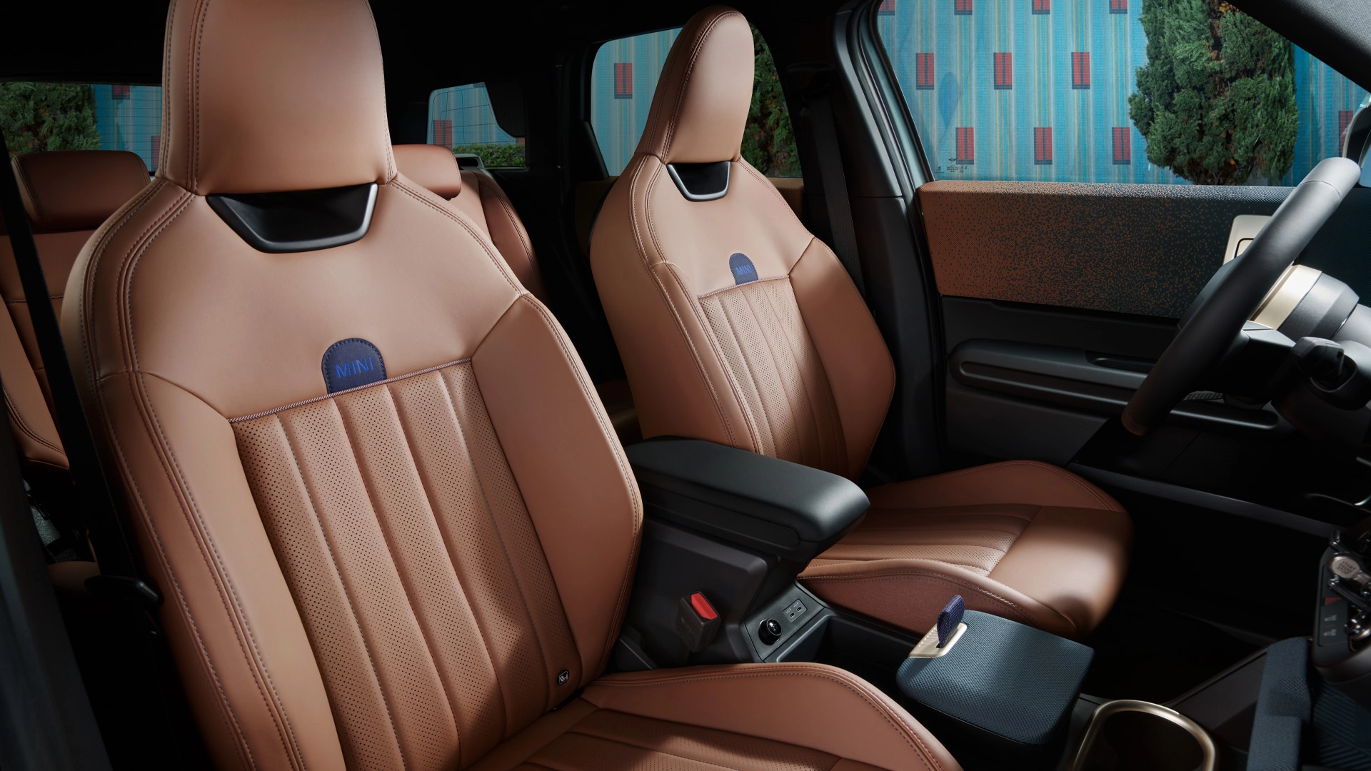 MINI Countryman – interior - scaune faţă maro
