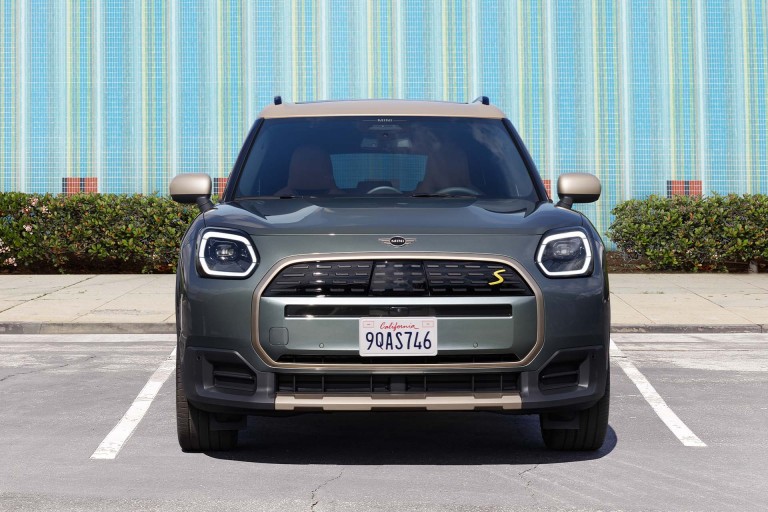 MINI Homestage - subiecte importante - U25bev