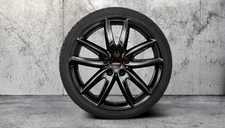 Jante JCW de 18” Grip Spoke – în Negru Jet – tip 815