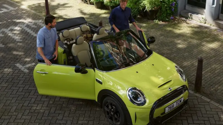 MINI Cabrio