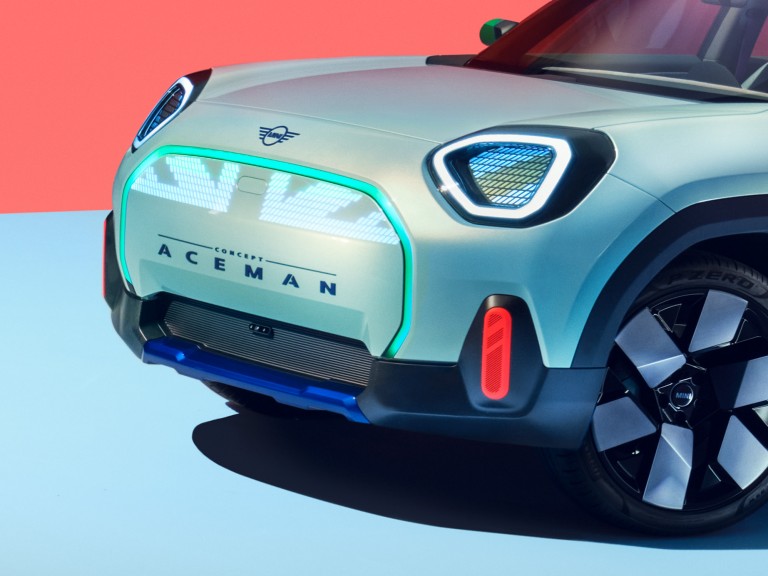 conceptul mini - aceman - exterior