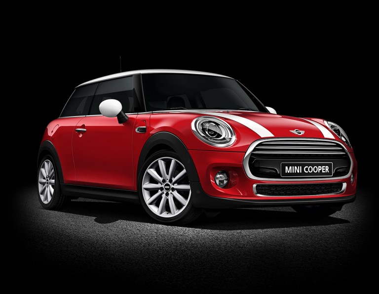 MINI Hatch cu 3 uşi: imagine frontală, pe diagonală