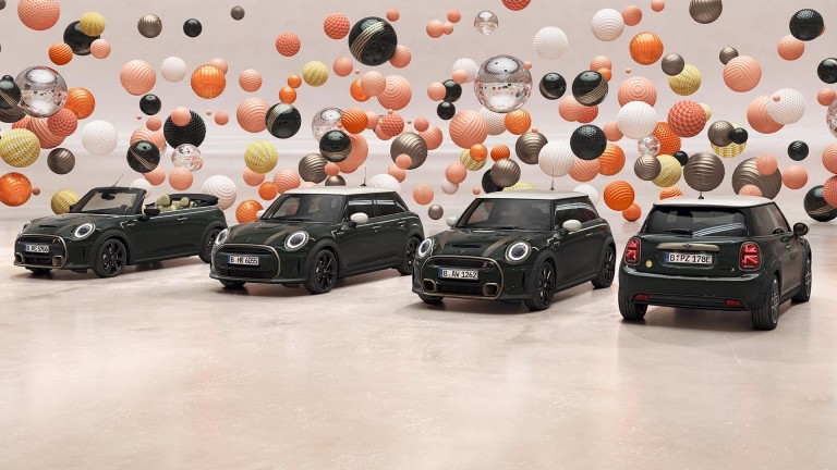 MINI Hatch Resolute Edition cu 3 şi 5 uşi – MINI Resolute Edition pur electric – MINI Cabriolet Resolute Edition