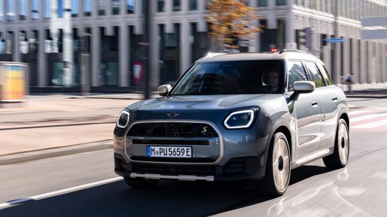 Electromobilitate MINI – experienţă unică de condus