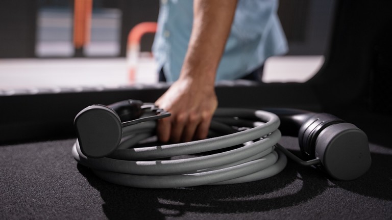 Electromobilitate MINI - public charging cable