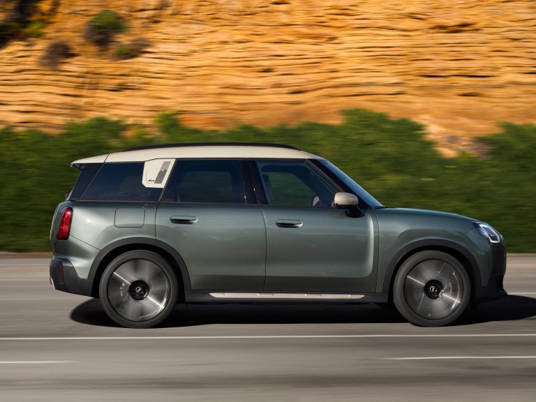 MINI Countryman pur electric - experienţă de condus - All4
