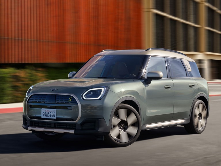 MINI Countryman pur electric - experienţă de condus - asistenţă şofer