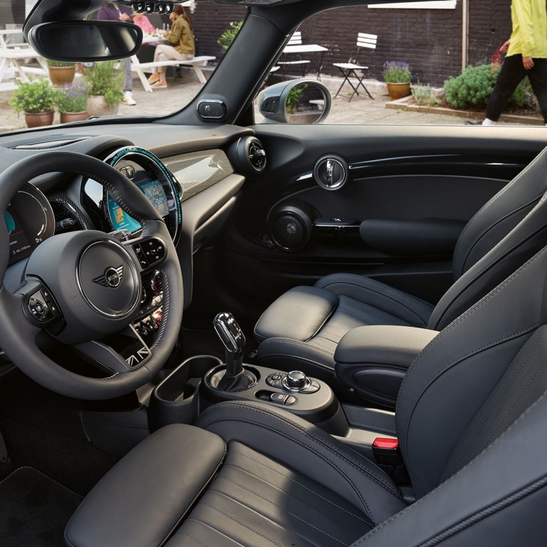 MINI Hatch cu 5 uşi – interior – vizualizare la 360°