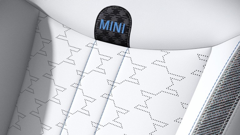 MINI Cooper cu 3 uşi - mozaic - sustenabilitate