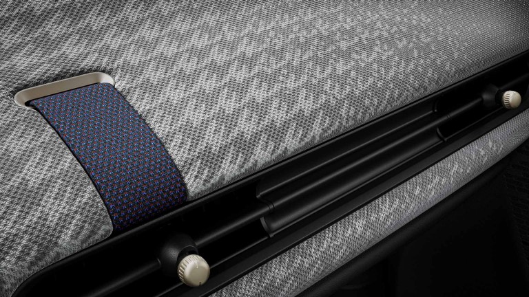 MINI Cooper cu 3 uşi - interior - materiale de calitate superioară