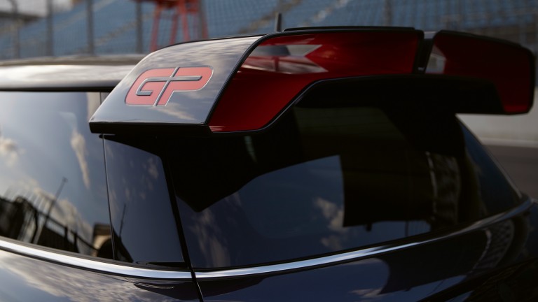 MINI John Cooper Works GP – spoiler pentru plafon – gri şi roşu