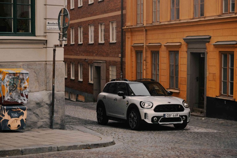 Mini Plug-In Hybrid Ecotichet 2022