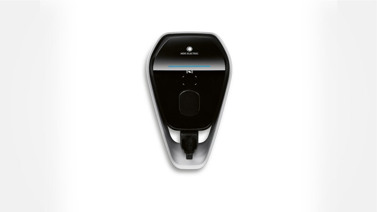 MINI Countryman plug-in hybrid – încărcare sigură şi confortabilă acasă – Mini Wallbox Plus